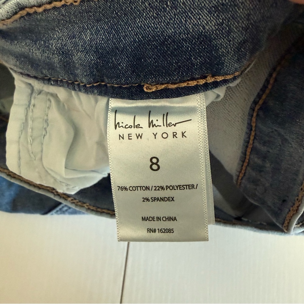 Nicole Miller Soho High Rise Denim Shorts - Picture 3 of 6